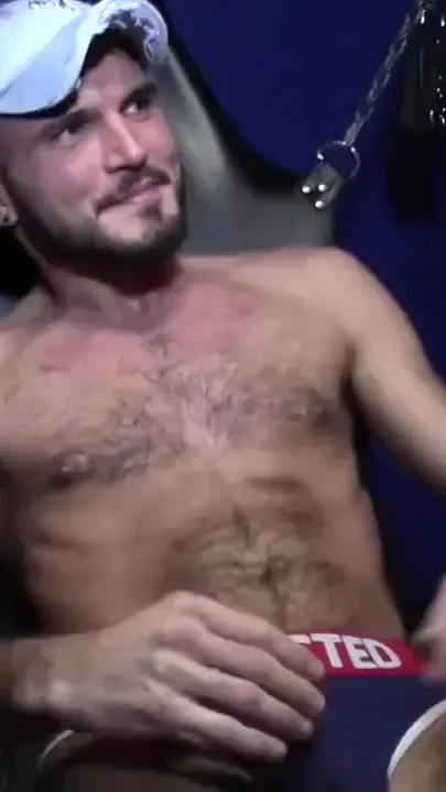 Tonio fucked by Enzo Rimenez in sling