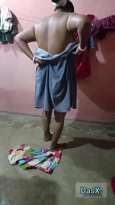 Saree Dropping - SNF Clip 1