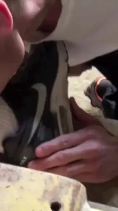 Twni fucked outdoor by xxl arab cock in sneaker