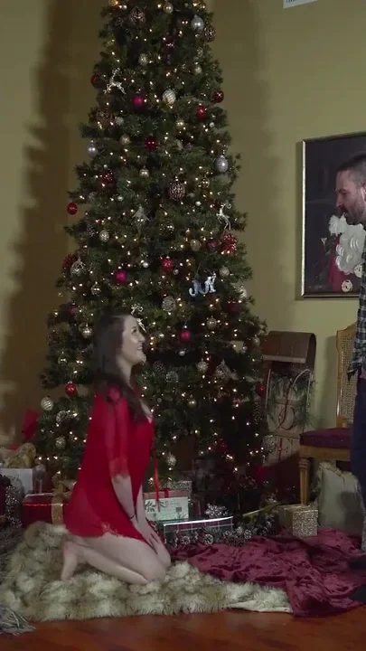 Nova Rose and Davina Davis - hillbilly Christmas