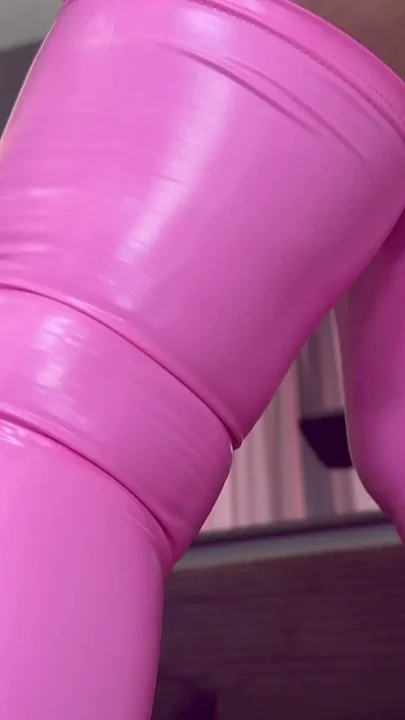 Happy Valentine's Day Pussy Self Stretching Video