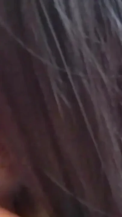 Blowjob to welcome the new year Clip 1