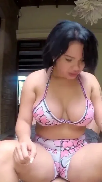 Curvy Big Tits Latina Pussy Stretched Wide By American She Met On Tinder Clip 1