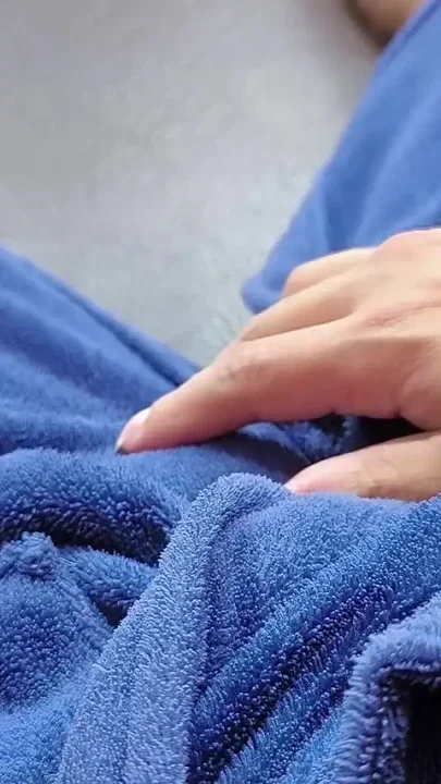 18-year-old Trans Knows How to Jerk off a Dick