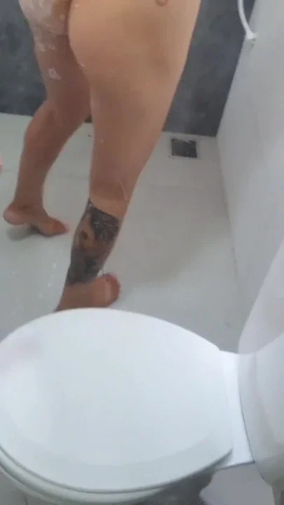 I Let My Stepbrother Take a Shower with Me but He Won't Put His Dick in Me