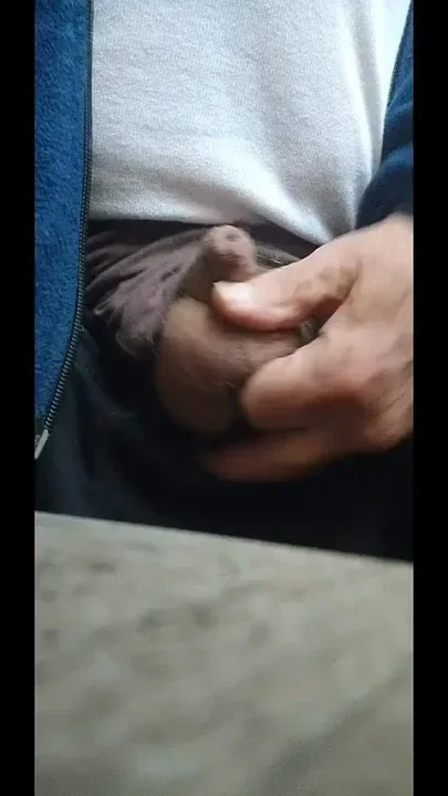My Cock Close up-piss and Play