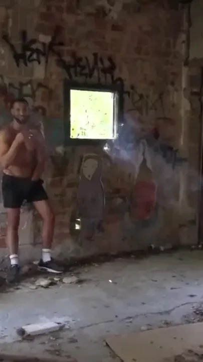 Enzo Rimenez fucked bareback by Stepdaddy outdoor