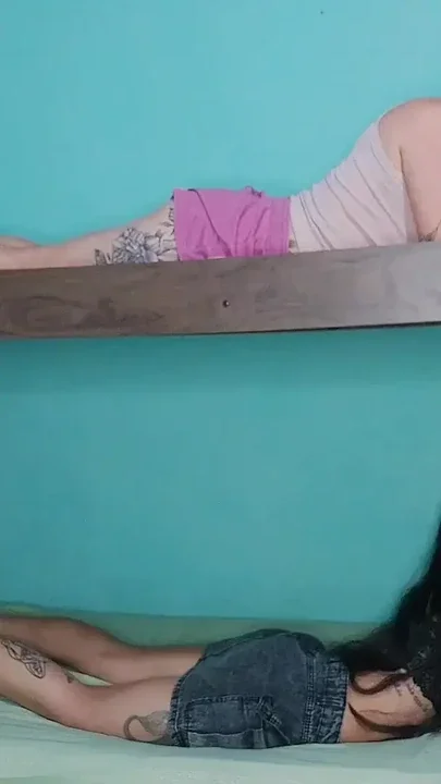 She trusted her best friend until she found out what was happening in the bunk bed Clip 1