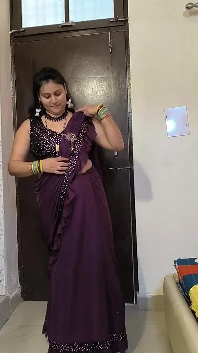 Desi Puja Bhabhi Nude Dance