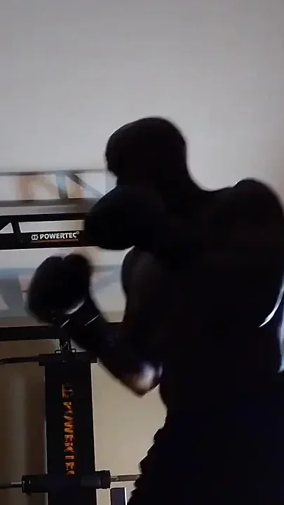 Boxing Workout Fat Loss Requires a Net Calorie Deficit but with the Goal of