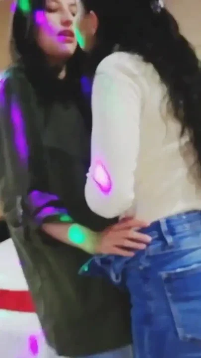My ex meets me to fuck once again in a cheap motel Clip 1