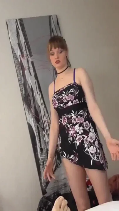 Victoria Wet catches me when i'm Jerking off and then gives me her wet pussy