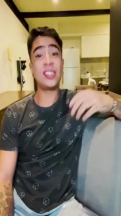 Spanish Lesson Turns Kinky