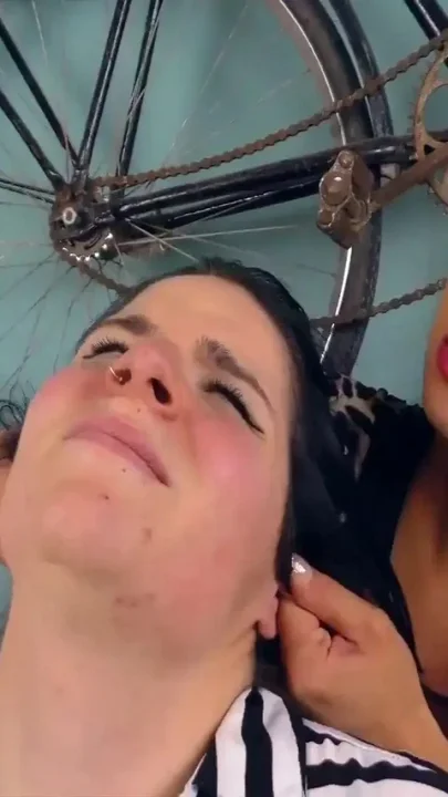 Ear crush extreme movie by top model Abbie Cat