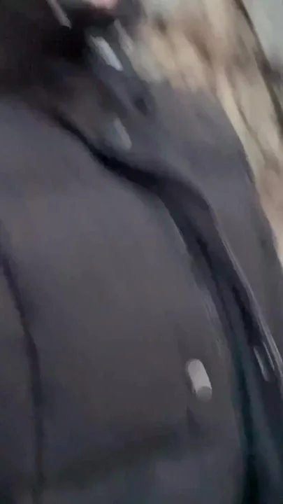 pee on the moutain so fun Clip 3