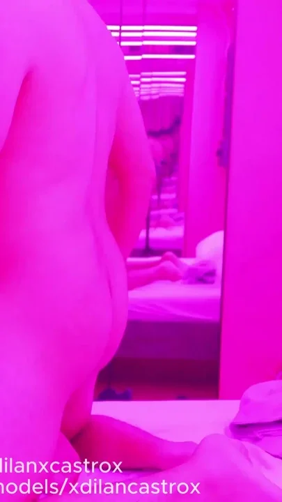 BEAUTIFUL TWINK GETS FUCKED BAREBACK BY A CONFUSED HETERO IN A CREAMPIE MOTEL Clip 1