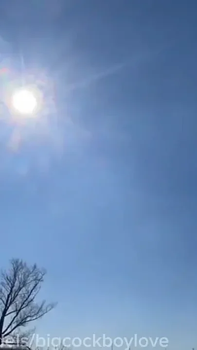 The Soldier Publicly Lowered His Fucking Ass with a Big Dick on Cum Bareback Fuck It's Hot