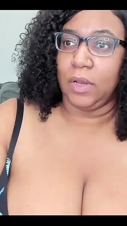 Josie Kiss