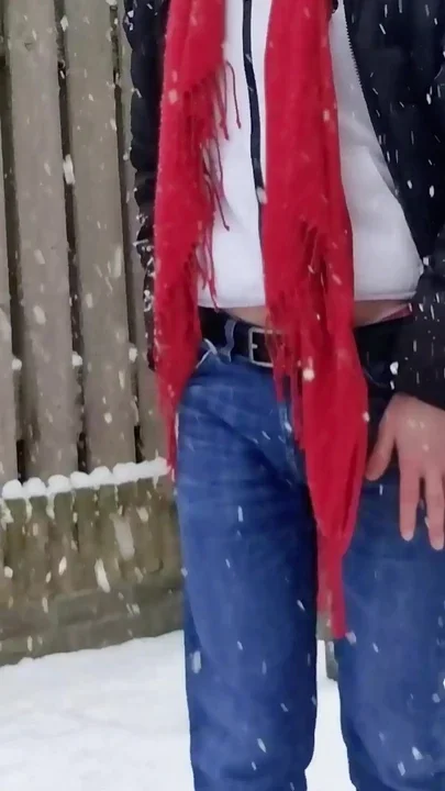 18 Year Old Blonde Twink Freezes Naked in -10 Degree Winter - Hard in Snow