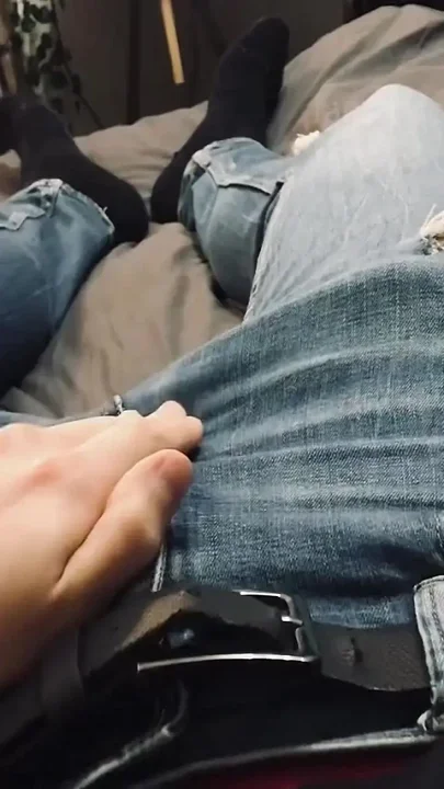 Me Jerking off in Blue Jeans After Unviersity Class