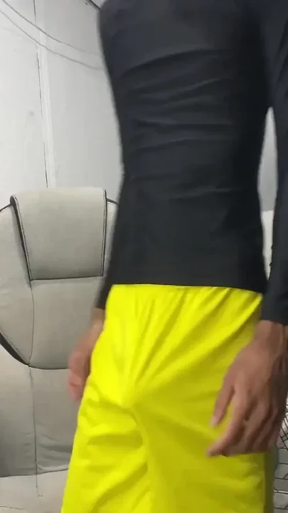 I Came Home From the Gym and Started Fucking with an Inflated Condom