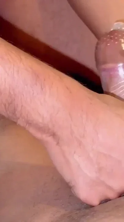 Deshi big black cock pea at the toilet and fuck bangla bottom asshole without