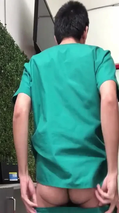 i was really horny so i couldnt help but jerk off at my work
