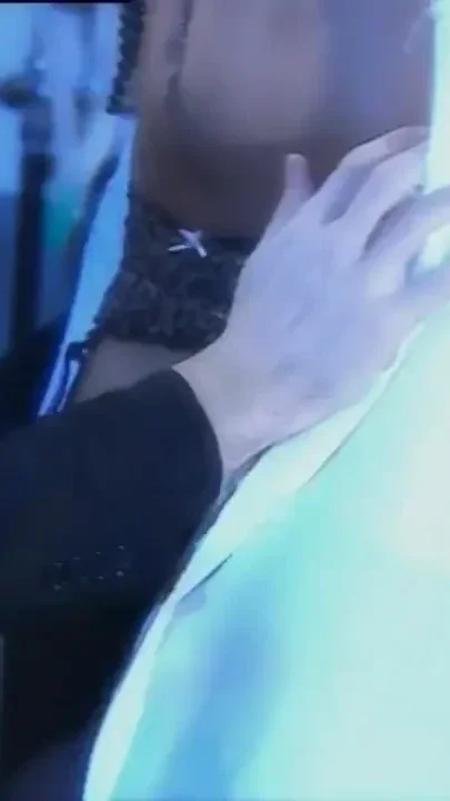 Babe with big boobs knows how to fuck