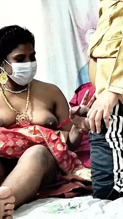 Desi Virgin Girl Marriage Fuck Night Part- 1 Clip 3
