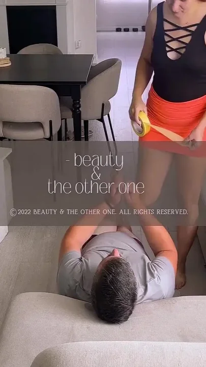Amateur Wife Face Sitting and Rough Fucking Husbands Face