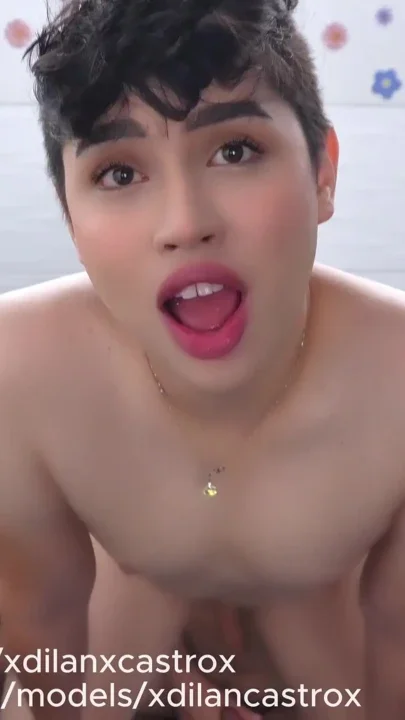 CRUISING HETERO MARRIED FUCKS CUTE TWINK BAREBACK IN THE BATHROOM OF CREAMPIE SPA Clip 1