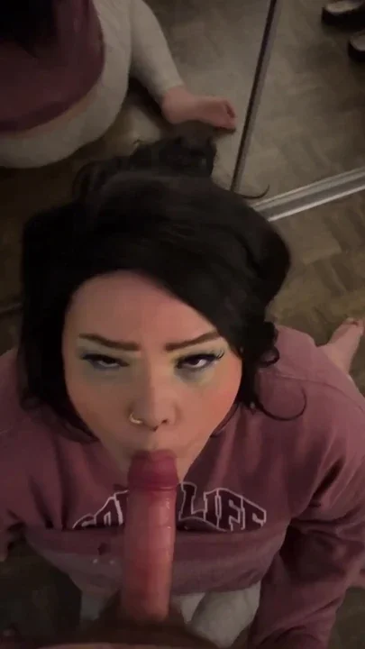 No Hands Blowjob with Swallowing Cum in Mouth and Post Orgasm Sucking Clip 1