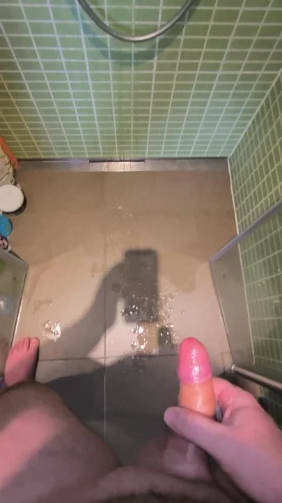 Cumshot 2