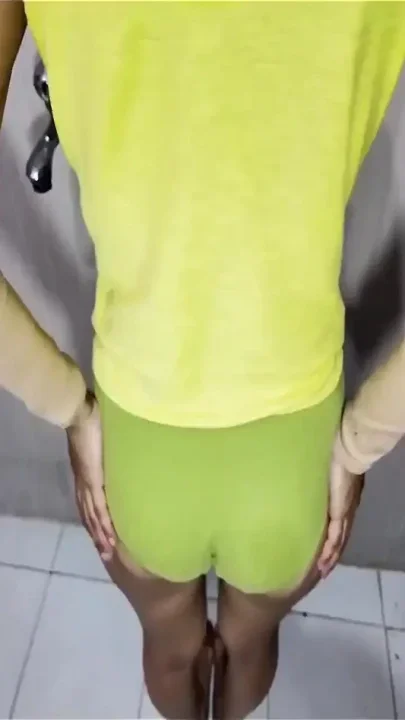 Piss Play Sex with My Cutie Stepsister