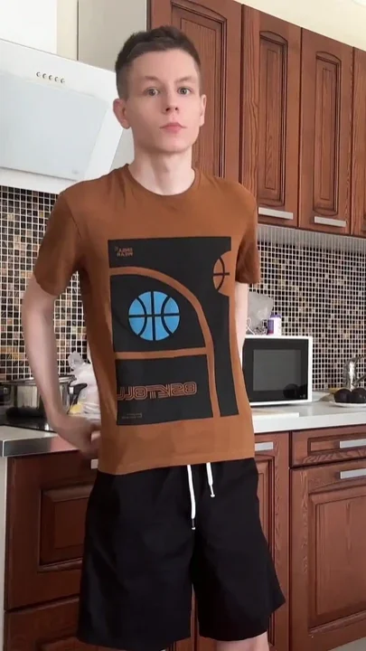 Basketball-boy Evgeny Jerking off After Practice