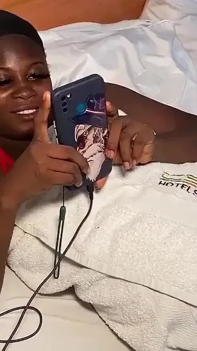 Anal Risky Anal for Pregnant Ebony Queen