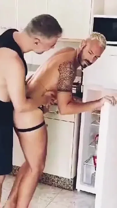 Chrisit Is Too Hot