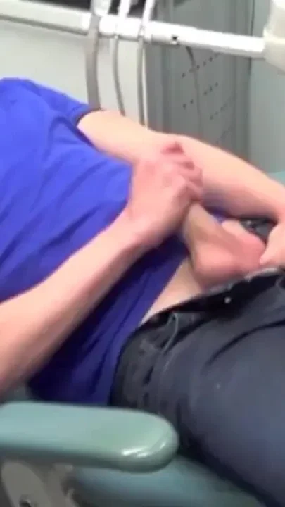 Sunny fucke hjis dentist a sexy young arab in uniform