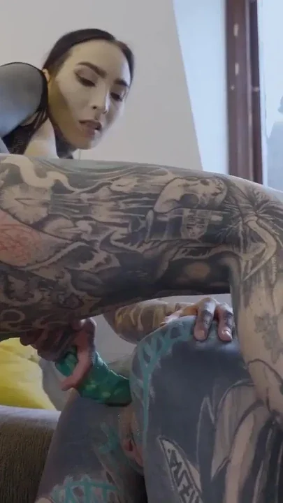 Burlesque Tattooed Minxs Big Tits Strap-on Fuck Clip 1