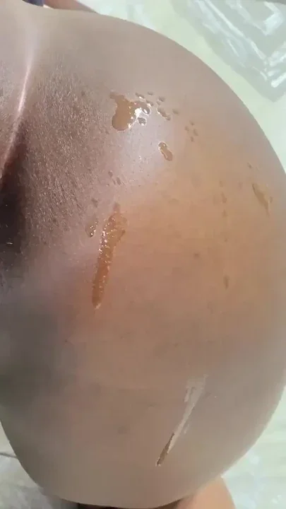 I found her chatting with her lover but she tells me to put it in Clip 1