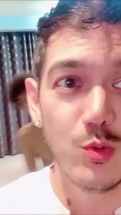 Wanker Fit Dude Bottom Vie Blowjob