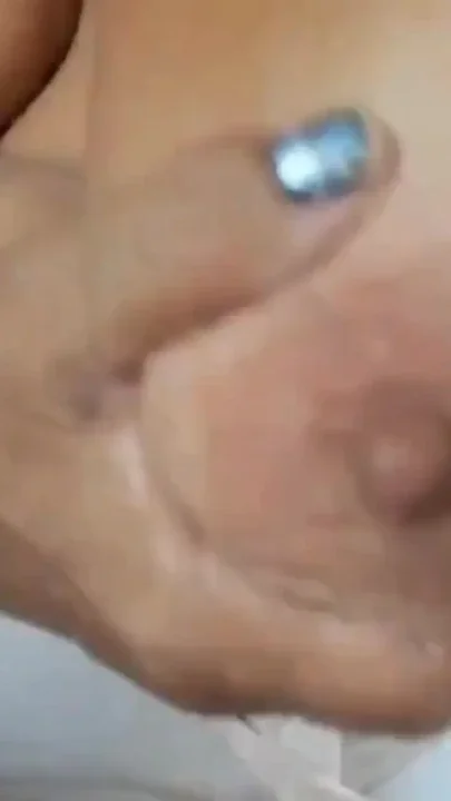 I Had an Orgasm From Giving My Pussy a Good Fingering & Using My Very Old Dildo