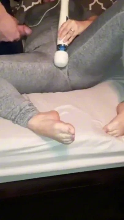 Walked in on step mom masturbating and she offered to let me cum with her Clip 1