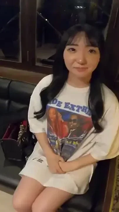 Asian Angel 25037
