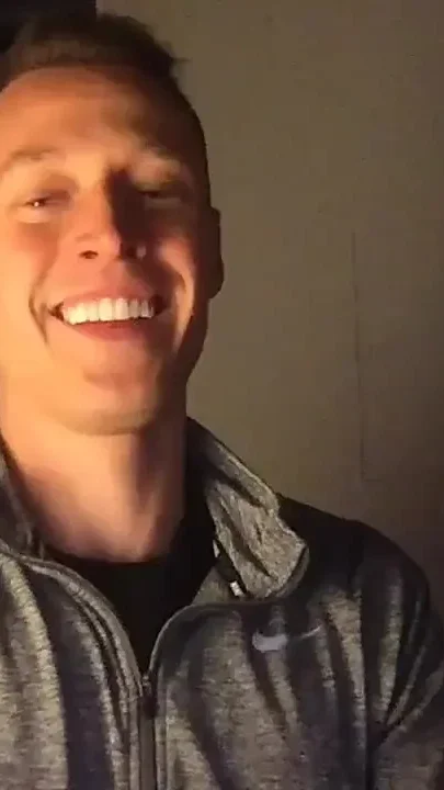 Josh Brady Cock Stroking Techniques Chat