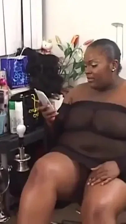 Giant black lesbians pussy licking dildo playing
