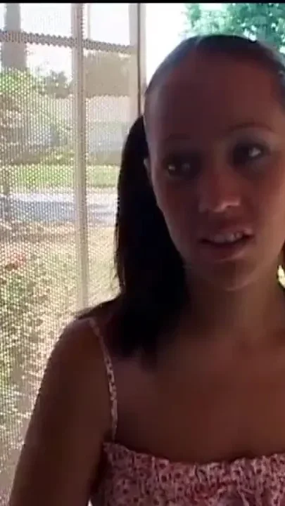 The Neighbor's Daughter Happened to Be at the House of a Lesbian MILF Hungry for
