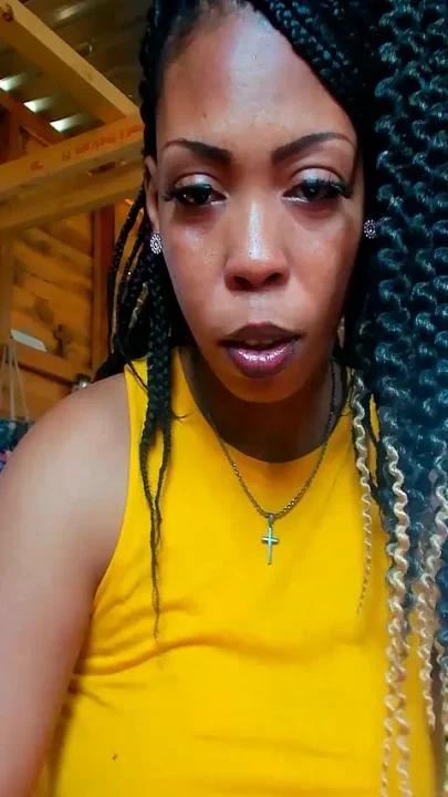 Foot Fetish Toes Close-up Black Mistress Jerk off Instructions Count-down Big