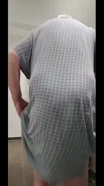 Compilation of several belting sessions in my bathroom
