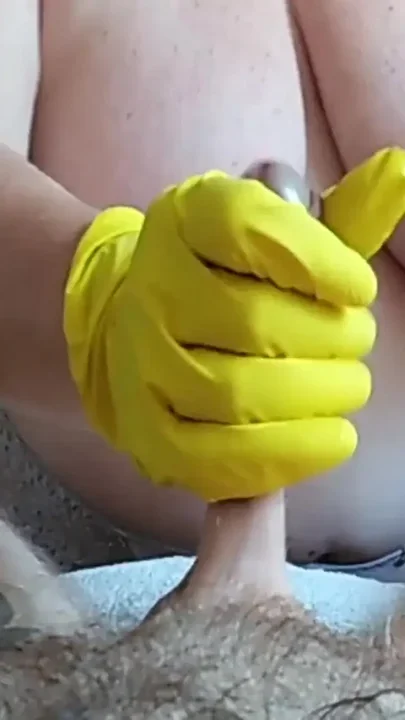 Fat girl jerks off my cock in gloves and with oil 1
